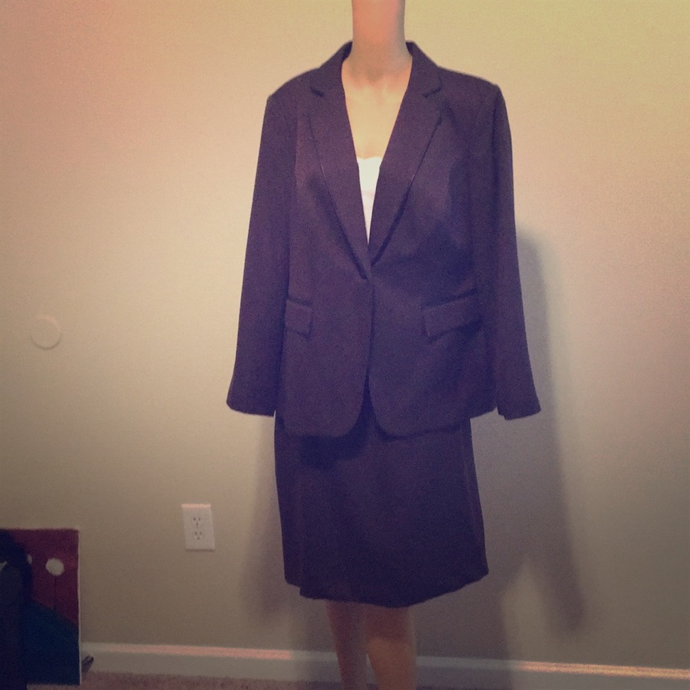 Suit